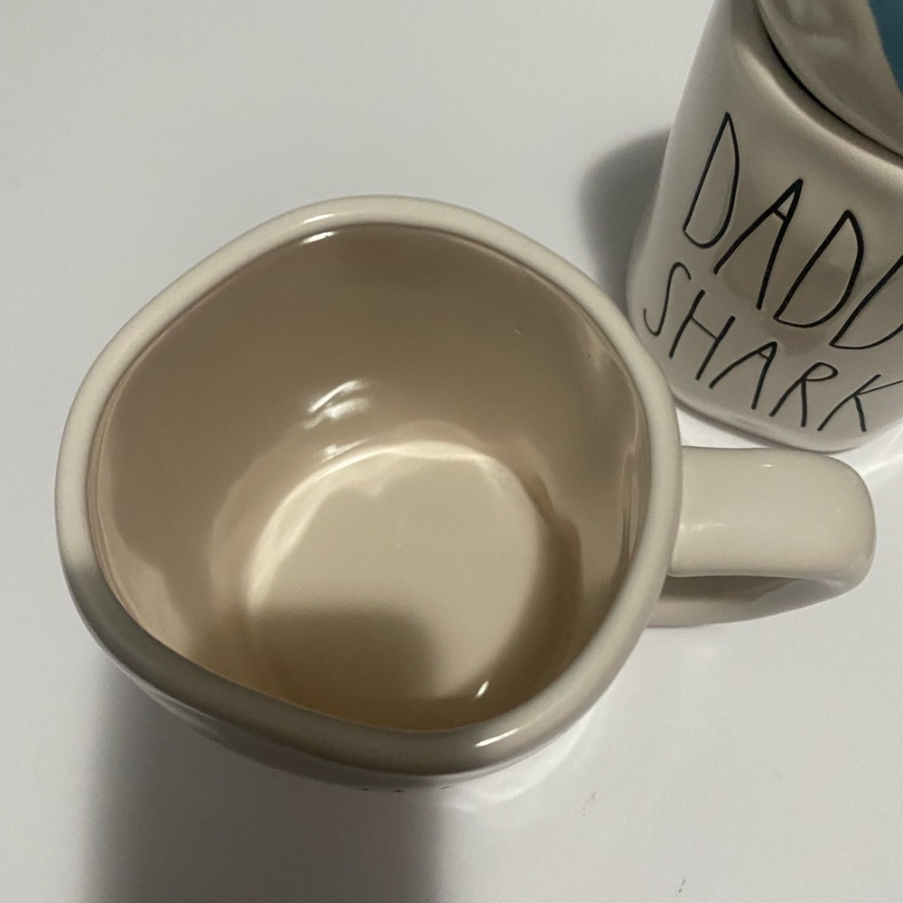 Rae Dunn coffee mugs baby shark mommy shark daddy shark - Picture 6 of 6